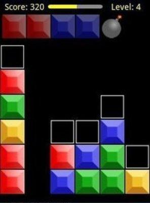 彩块排排坐游戏